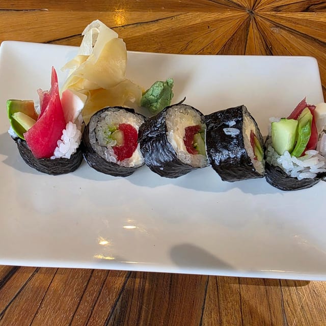 Maki Roll.