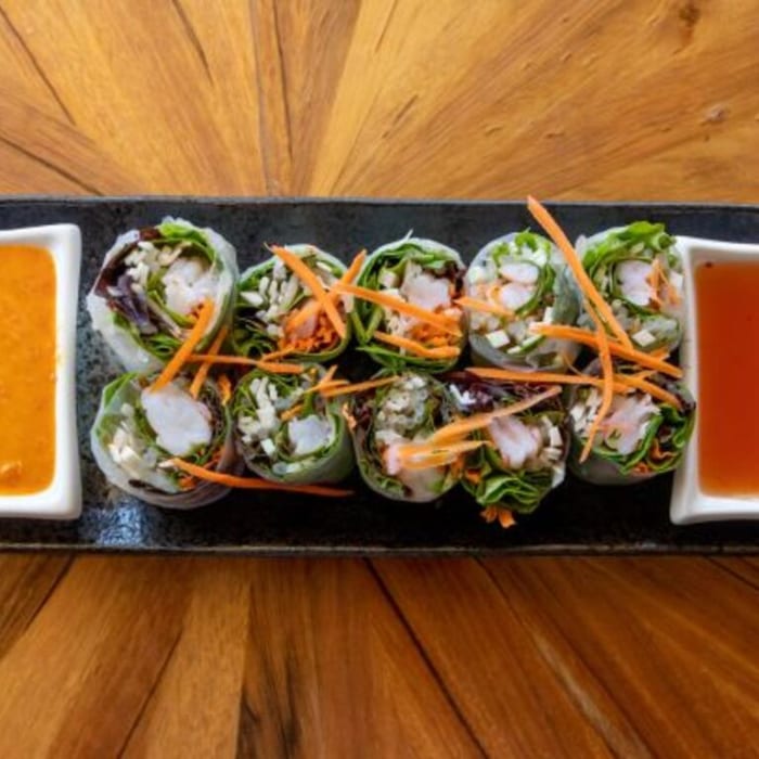 Soft Spring Rolls with Shrimp.