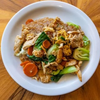 Pad Woon Sen Glass Noodles